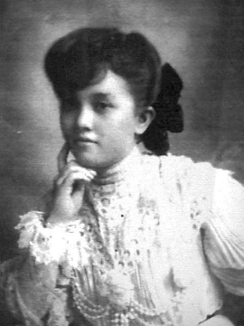 Dolce Gonzalez in 1907